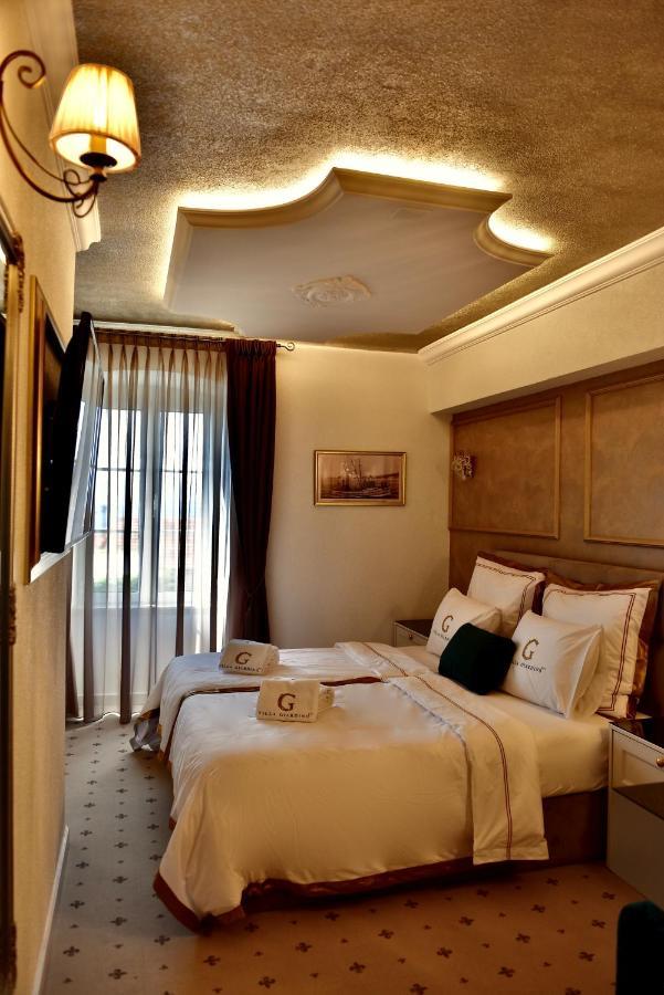 Villa Giardino Heritage Boutique Hotel Bol Exterior photo